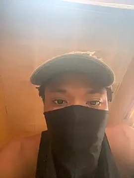 virginboy0231 online show from June 25, 2026, 12:42 pm