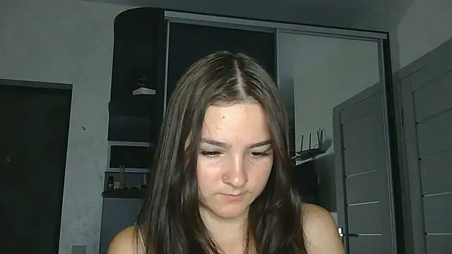 Snapshot of lole_di chatting on July 15, 2026, 7:52 pm lole di online show from July 15, 2026, 7:52 pm