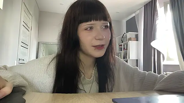 WendySliz online show from June 28, 2026, 8:20 am