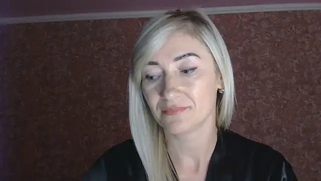 Snapshot of moonlightAnna chatting on July 9, 2026, 9:30 pm moonlightAnna online show from July 9, 2026, 9:30 pm