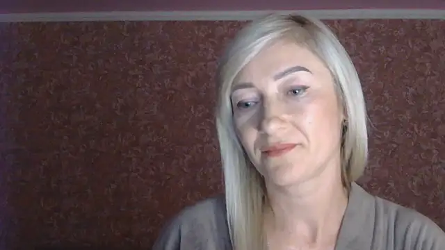 Snapshot of moonlightAnna chatting on July 19, 2026, 9:51 pm moonlightAnna online show from July 19, 2026, 9:51 pm