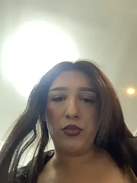 brenda2003y online show from July 12, 2026, 7:27 pm