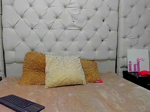 SweetTentacionthx online show from July 8, 2026, 4:28 am