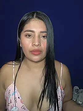 EmiliaRainboow online show from July 29, 2026, 9:35 pm