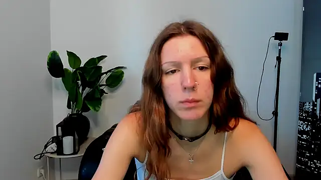 Snapshot of Lunaa_x44 chatting on July 11, 2026, 7:22 am Lunaa x44 online show from July 11, 2026, 7:22 am