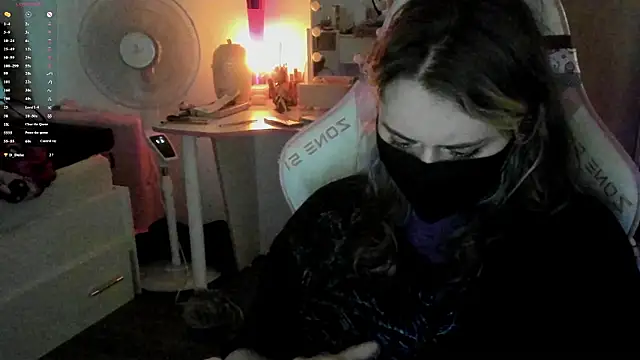 Snapshot of stupidcassie chatting on July 6, 2026, 11:29 am stupidcassie online show from July 6, 2026, 11:29 am