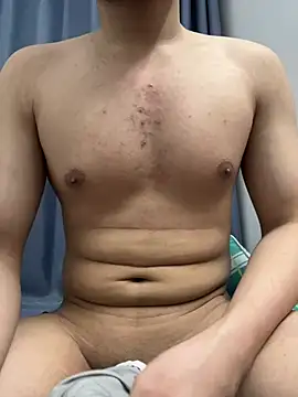 danielhuynh online show from July 11, 2026, 7:27 pm