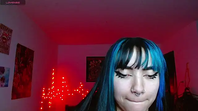 Victoria Goddes online show from July 17, 2026, 4:52 am