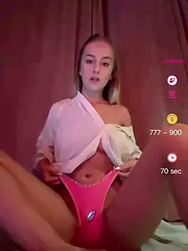 Snapshot of RahellaBlondish chatting on July 2, 2026, 10:27 pm RahellaBlondish online show from July 2, 2026, 10:27 pm