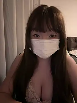 Fkiss-yy online show from July 5, 2026, 3:52 pm