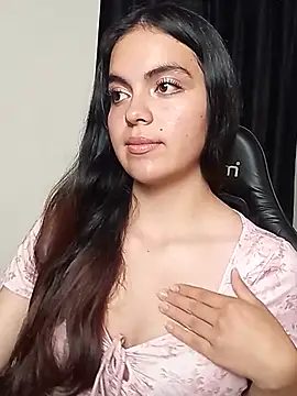 Tiffany markle  online show from July 5, 2026, 3:56 am