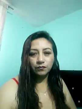 Snapshot of Curvypassion_ chatting on July 11, 2026, 10:33 pm Curvypassion online show from July 11, 2026, 10:33 pm