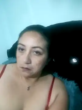 Snapshot of Curvypassion_ chatting on July 15, 2026, 12:05 am Curvypassion online show from July 15, 2026, 12:05 am