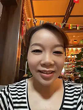 si-si-love online show from July 13, 2026, 6:27 am