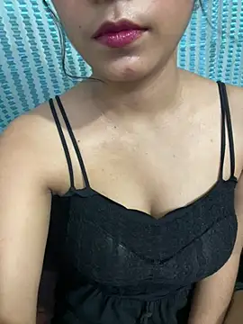Snapshot of Hye__manvi chatting on July 7, 2026, 6:47 am Hye manvi online show from July 7, 2026, 6:47 am