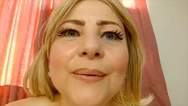 katiasupreme1 online show from January 15, 2025, 8:48 pm