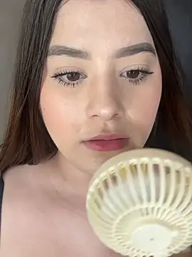Snapshot of Lexii_Rose chatting on July 13, 2026, 8:22 pm Lexii Rose online show from July 13, 2026, 8:22 pm