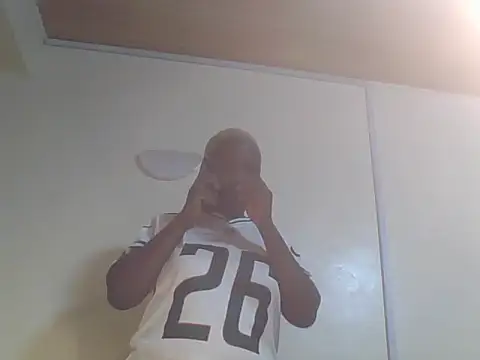 Snapshot of Bellah054 chatting on July 17, 2026, 8:24 pm Bellah054 online show from July 17, 2026, 8:24 pm