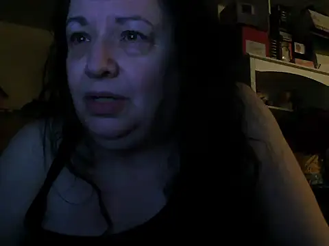 shadowdashlyla online show from July 9, 2026, 5:44 am