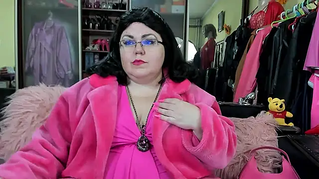 Snapshot of KaryQueen chatting on January 23, 2025, 12:57 am KaryQueen online show from January 23, 2025, 12:57 am