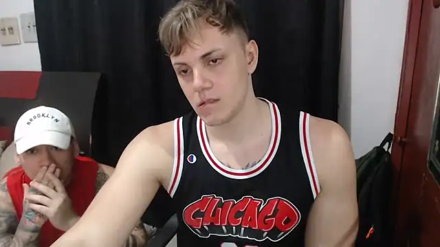 Snapshot of kike_energy chatting on February 3, 2026, 2:53 am kike energy online show from February 3, 2026, 2:53 am