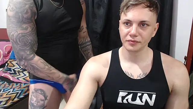 Snapshot of kike_energy chatting on February 6, 2026, 11:08 pm kike energy online show from February 6, 2026, 11:08 pm