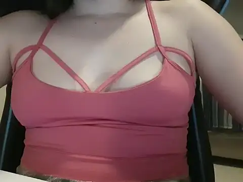 Snapshot of Aliciaxx69 chatting on August 1, 2026, 5:07 am Aliciaxx69 online show from August 1, 2026, 5:07 am