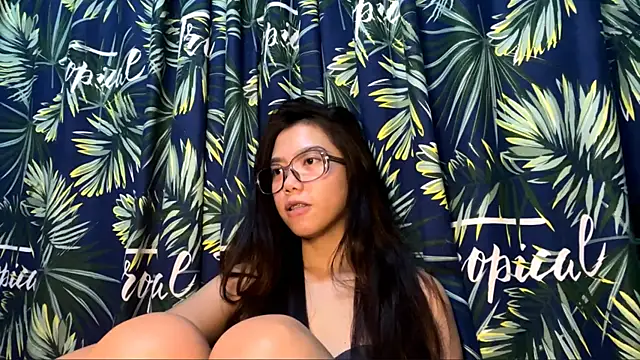 Snapshot of VanessaM03 chatting on July 16, 2026, 2:23 pm VanessaM03 online show from July 16, 2026, 2:23 pm