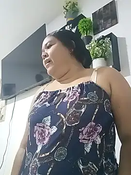 Snapshot of lobita23_ chatting on July 19, 2026, 12:42 pm lobita23 online show from July 19, 2026, 12:42 pm