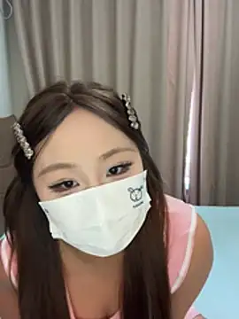 youyou-9999 online show from July 15, 2026, 4:18 am