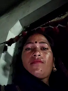 Snapshot of Pinki_hut chatting on July 16, 2026, 3:18 pm Pinki hut online show from July 16, 2026, 3:18 pm