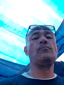 Snapshot of num-knotts chatting on July 19, 2026, 8:34 pm num-knotts online show from July 19, 2026, 8:34 pm