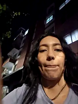 Evelyn outdoors online show from July 16, 2026, 2:06 am