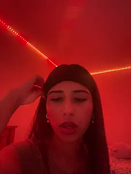 NextDoorMolly online show from July 15, 2026, 7:41 pm