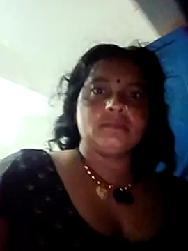 Snapshot of HoMuskand57 chatting on July 16, 2026, 7:53 pm HoMuskand57 online show from July 16, 2026, 7:53 pm