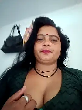 Snapshot of HoMuskand57 chatting on July 19, 2026, 7:34 am HoMuskand57 online show from July 19, 2026, 7:34 am