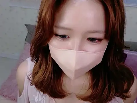 Snapshot of nami73nami_ chatting on July 16, 2026, 1:39 pm nami73nami online show from July 16, 2026, 1:39 pm