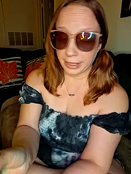 XxMs StarzxX online show from November 27, 2025, 5:42 am