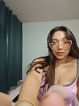 Snapshot of Alexia_Curvy_pm chatting on July 19, 2026, 5:55 am Alexia Curvy pm online show from July 19, 2026, 5:55 am