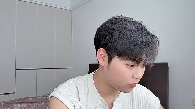 BOLIN baobao online show from July 17, 2026, 4:41 am