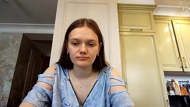 Snapshot of MarloOsburn chatting on July 20, 2026, 10:07 am MarloOsburn online show from July 20, 2026, 10:07 am