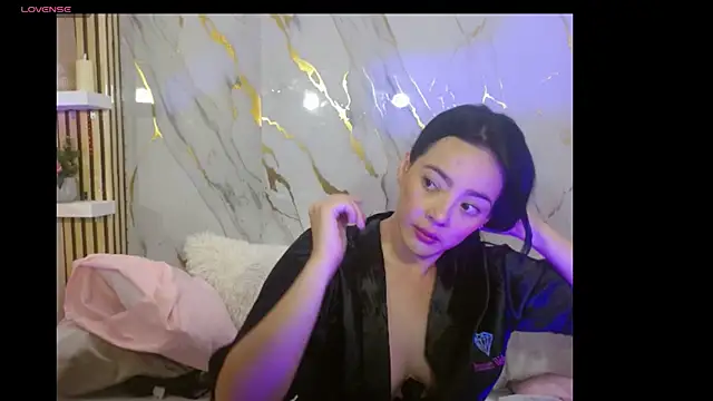 Snapshot of CHARMMYKITTY11 chatting on July 19, 2026, 3:10 am CHARMMYKITTY11 online show from July 19, 2026, 3:10 am