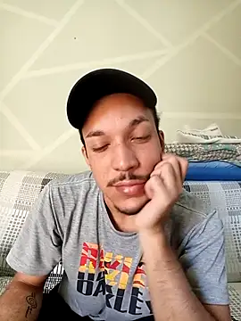 WillemPine online show from July 21, 2026, 2:52 pm