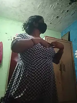 Desi beautiful online show from August 8, 2026, 7:32 am