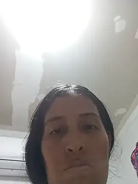 Snapshot of Hurtad_12 chatting on July 29, 2026, 12:09 am Hurtad 12 online show from July 29, 2026, 12:09 am
