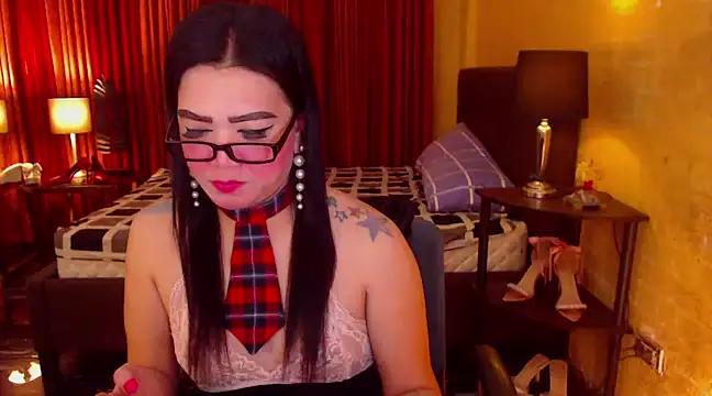 Snapshot of BigCockJewel chatting on January 13, 2025, 8:05 am BigCockJewel online show from January 13, 2025, 8:05 am