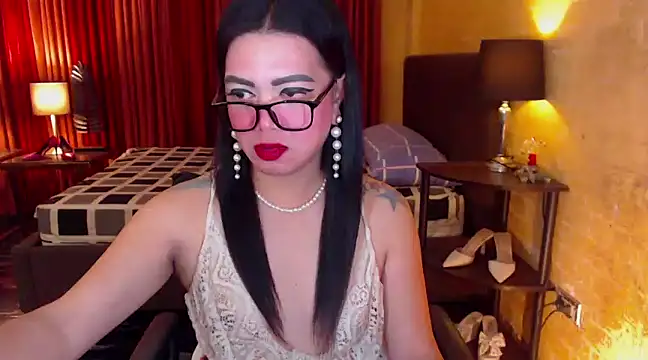 Snapshot of BigCockJewel chatting on January 23, 2025, 3:22 pm BigCockJewel online show from January 23, 2025, 3:22 pm