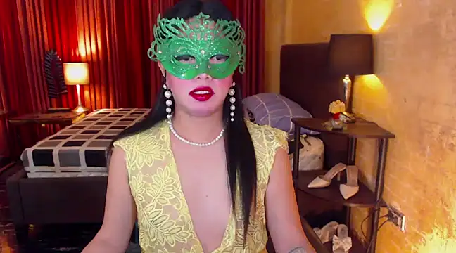 Snapshot of BigCockJewel chatting on February 6, 2025, 12:16 pm BigCockJewel online show from February 6, 2025, 12:16 pm