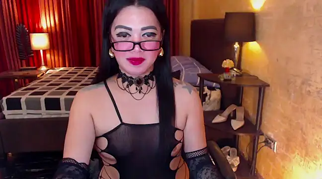 Snapshot of BigCockJewel chatting on February 8, 2025, 3:21 pm BigCockJewel online show from February 8, 2025, 3:21 pm