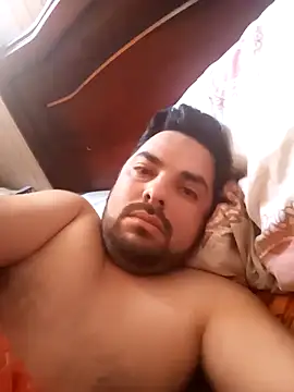 robredoj online show from October 13, 2025, 4:40 pm